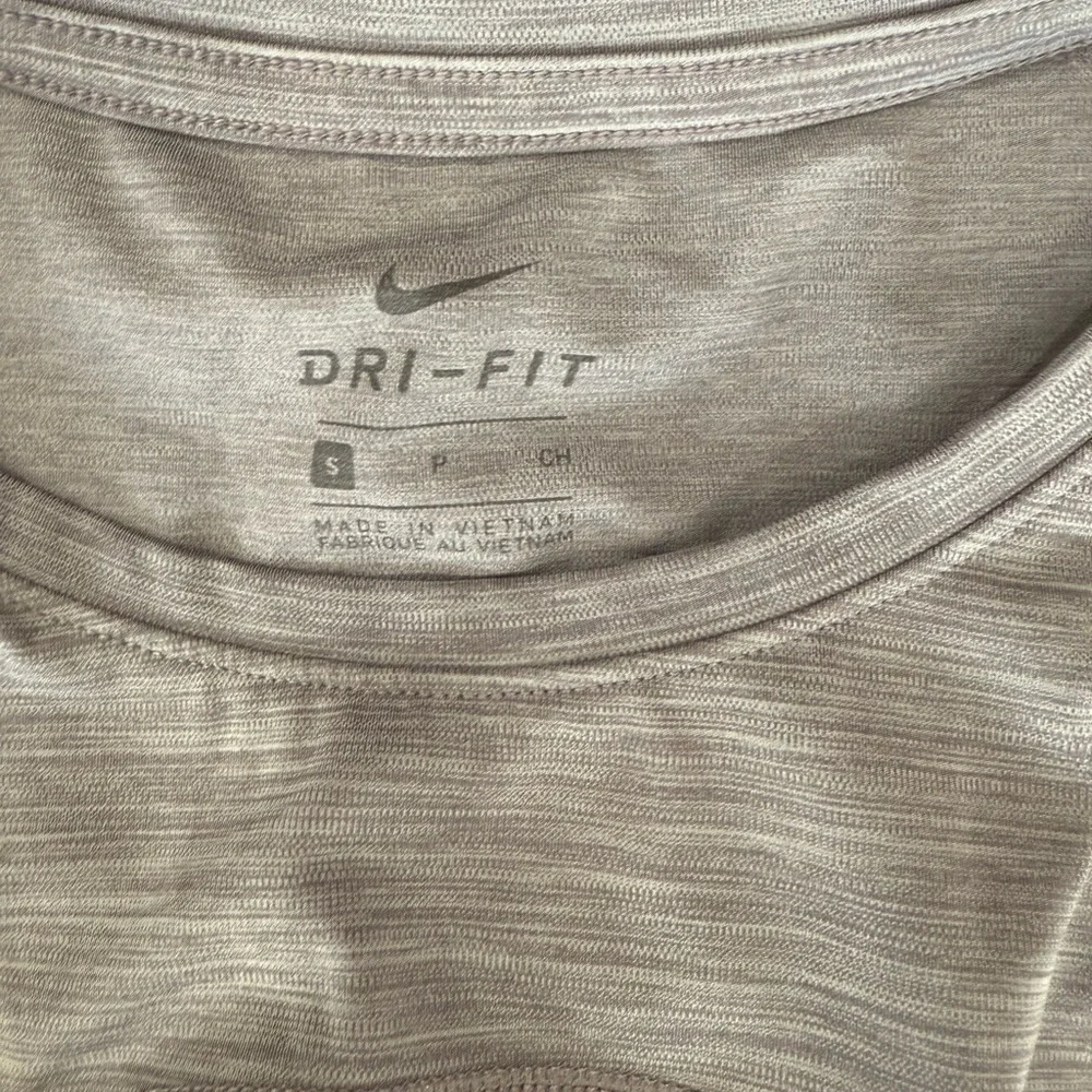 Nike Women's Gray and Black Top
